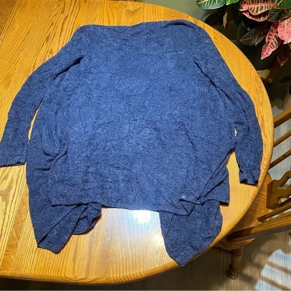 Barefoot Dreams Cardigan Size Small - Picture 4 of 4